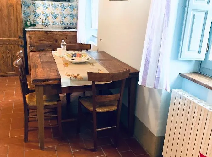 Bed & Breakfast Locanda Di Santantimo 4*